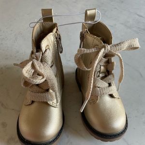 Cat and Jack giovanna girls gold boots size 6